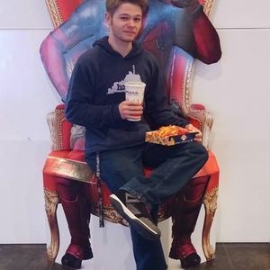 Meet your Posher, Ron